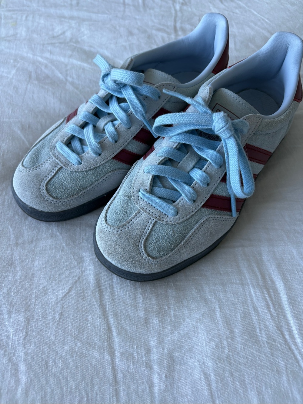 Adidas Gazelle Indoor Clear Sky Maroon Sneakers Unisex 6.5 / Women’s 8
